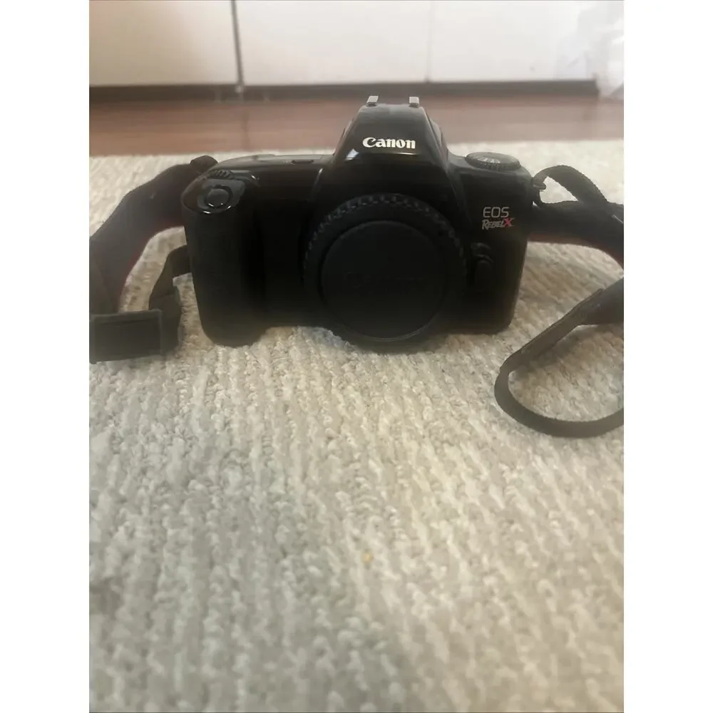 Canon EOS Rebel XS 35mm SLR Film Camera Body Only Tested Fully Functional